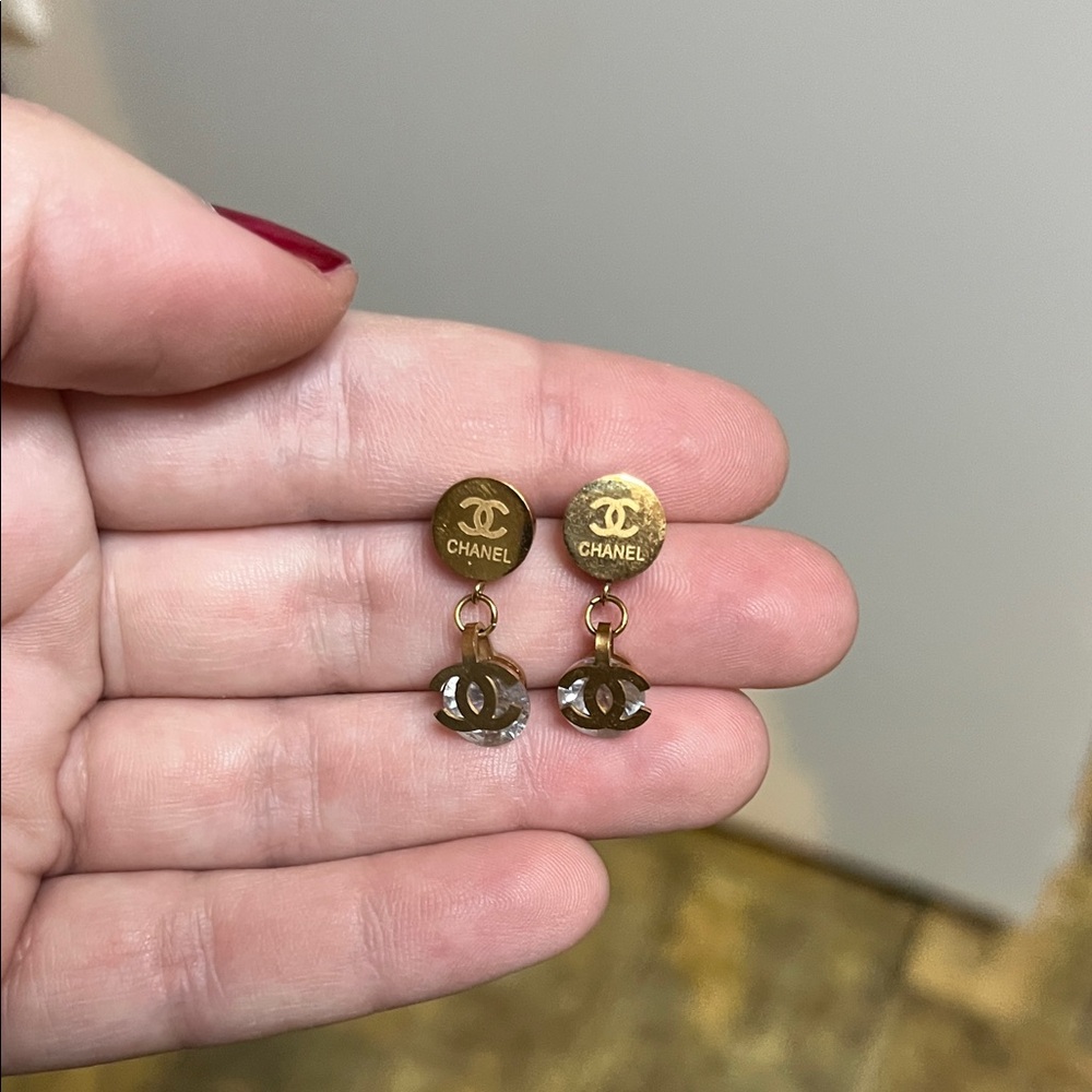 Gold Dangle Fashion Earrings